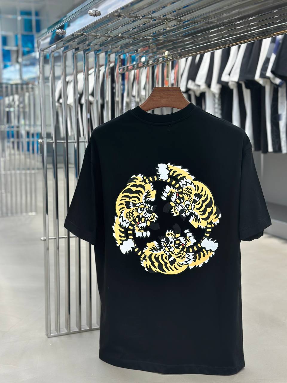 Kenzo Black/White T-shirt