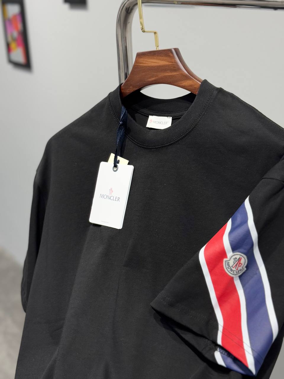 Sleeve Logo Black T-shirt