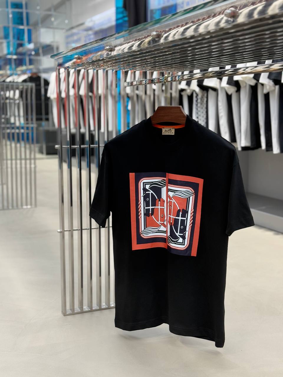 Hermes Black T-shirt