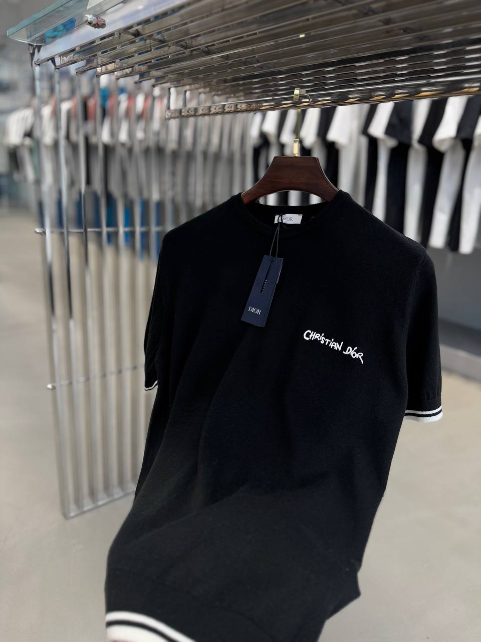 C.D Black/White Knitwear