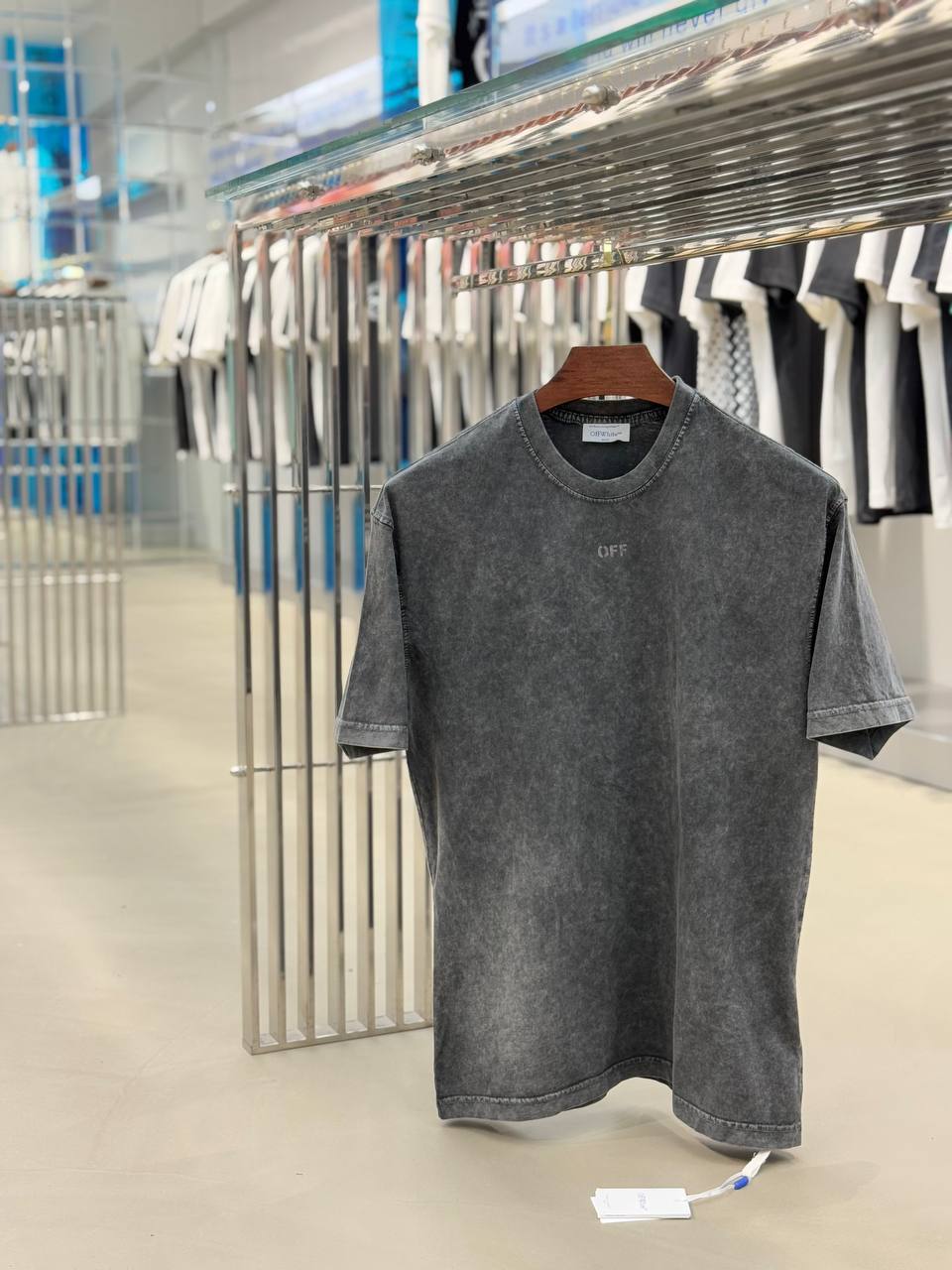 Off-White Grey T-shirt