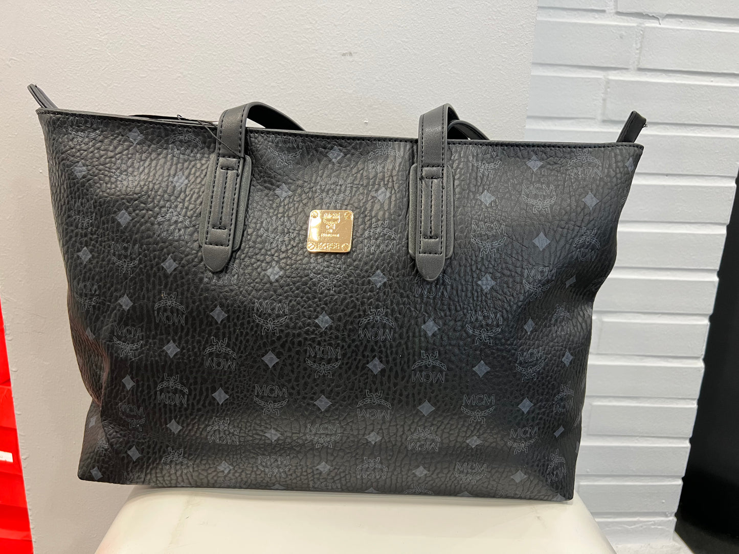 Mcm Set Black