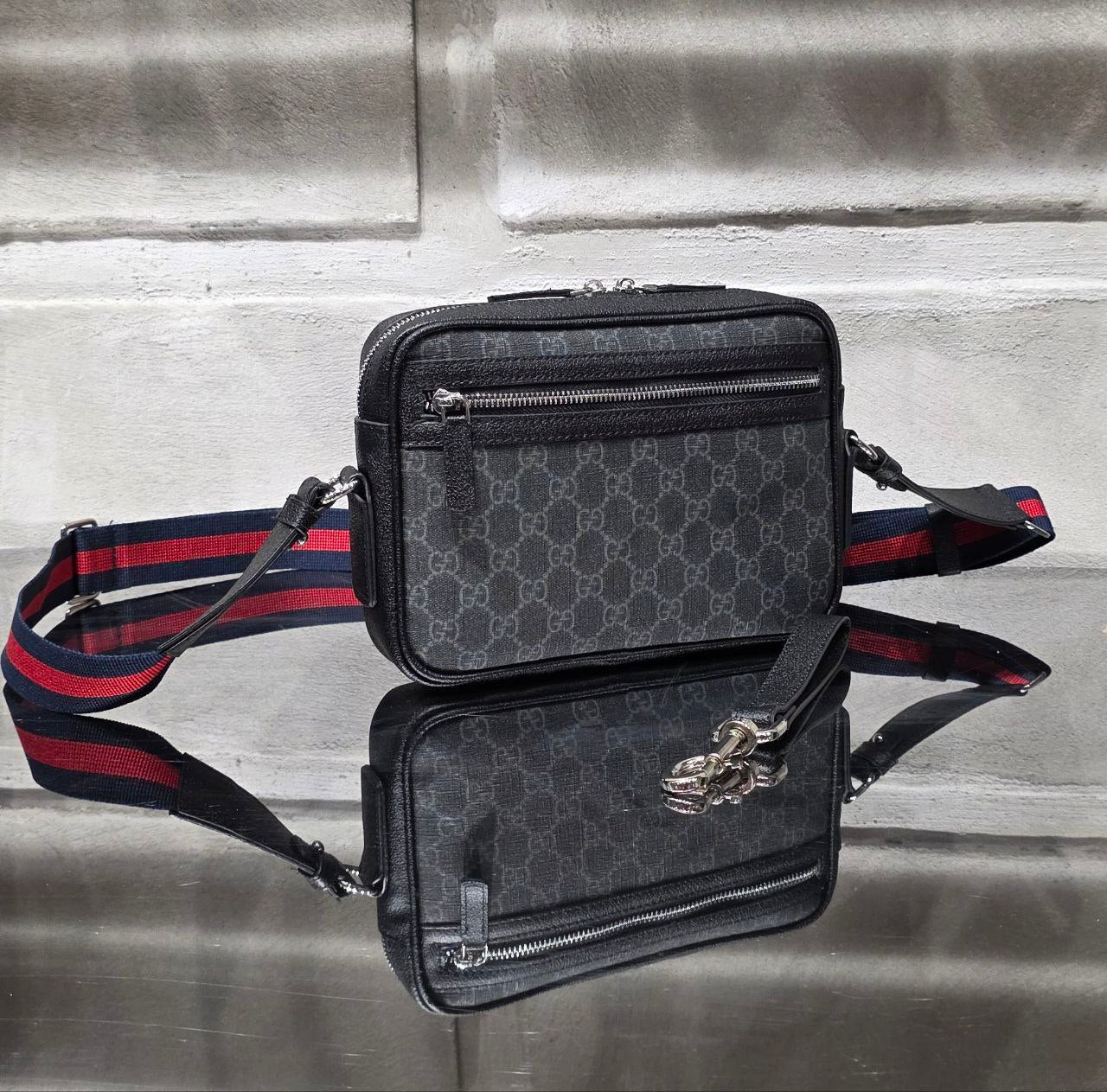 GG Black Medium Crossbody Bag