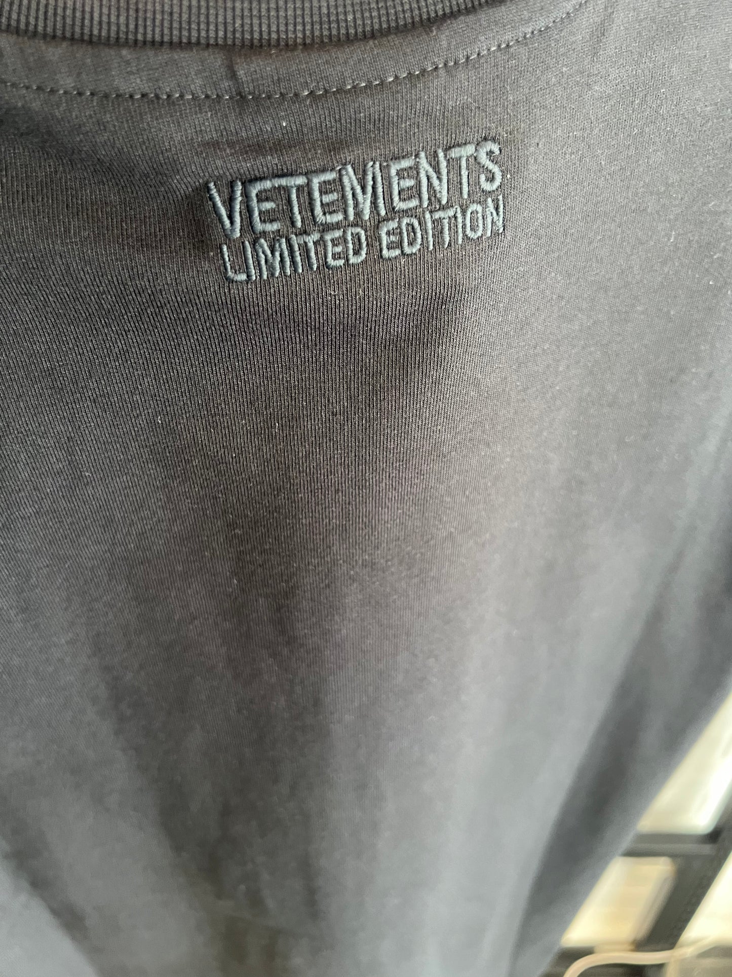 Vetements Click Here Black T-shirt