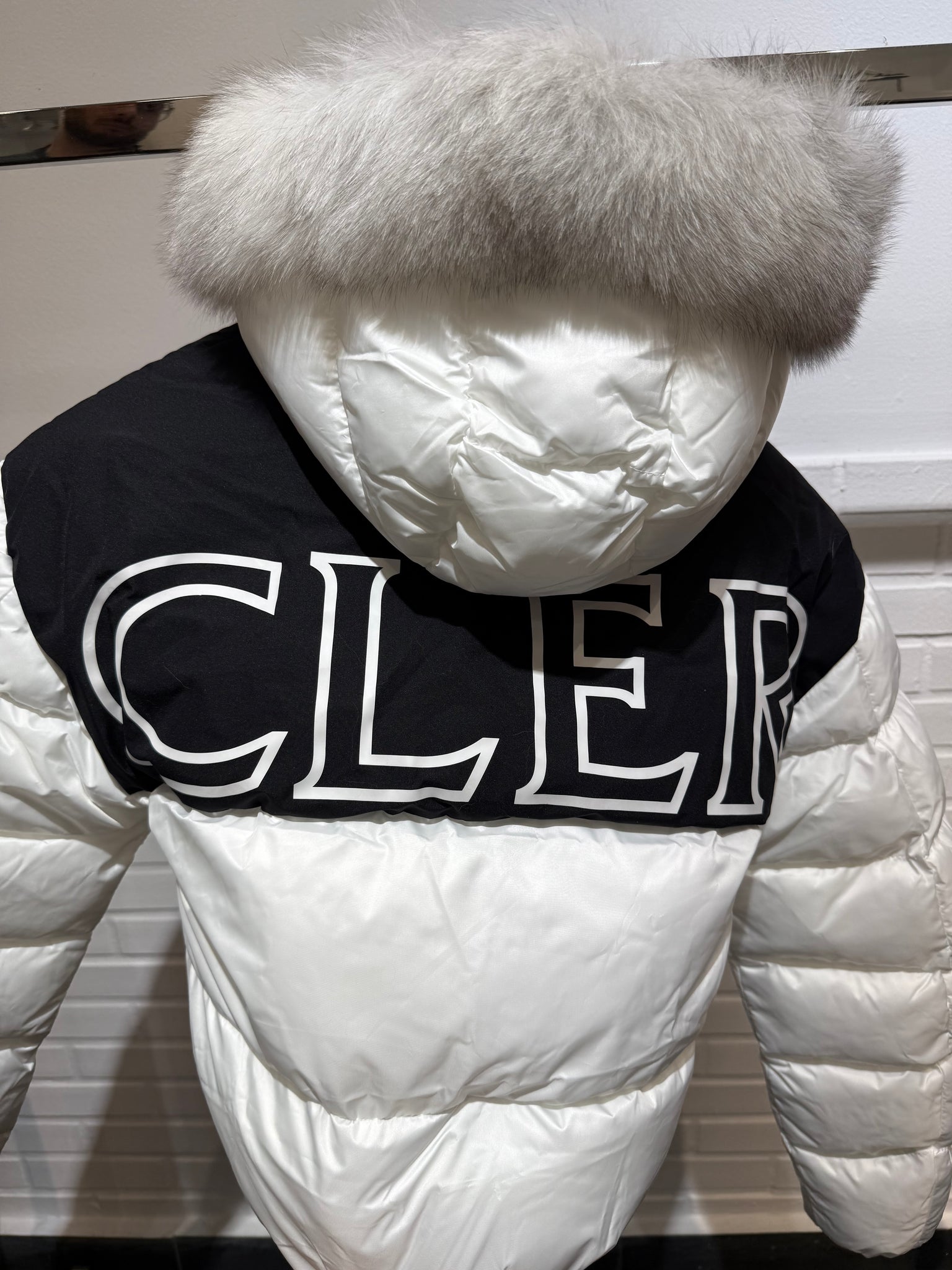 Moncler White/Black Short Puffer