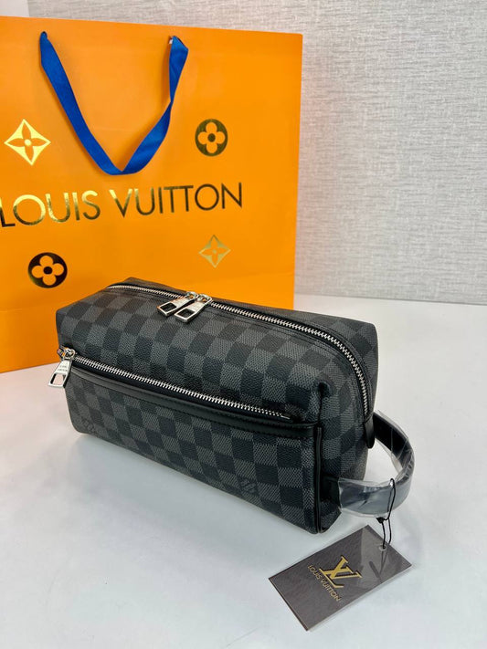 Lv Toiletry Pouch Black/Grey