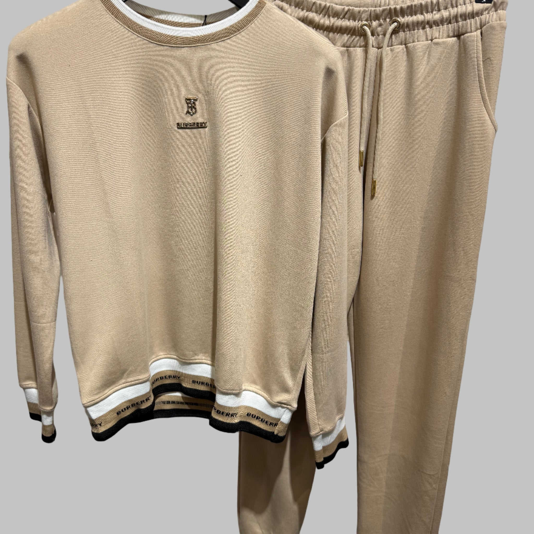 Burberry Beige Set