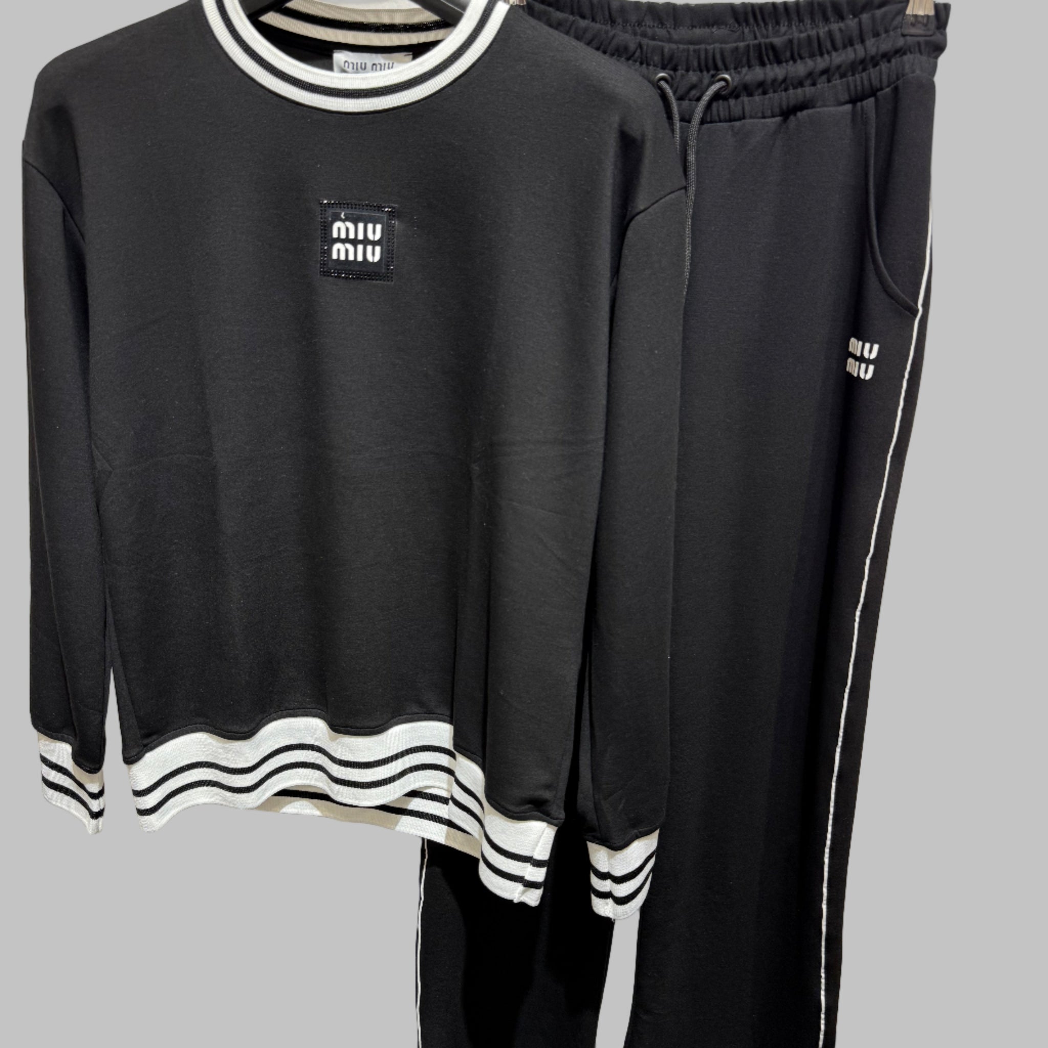 Miu Miu Black/White Set