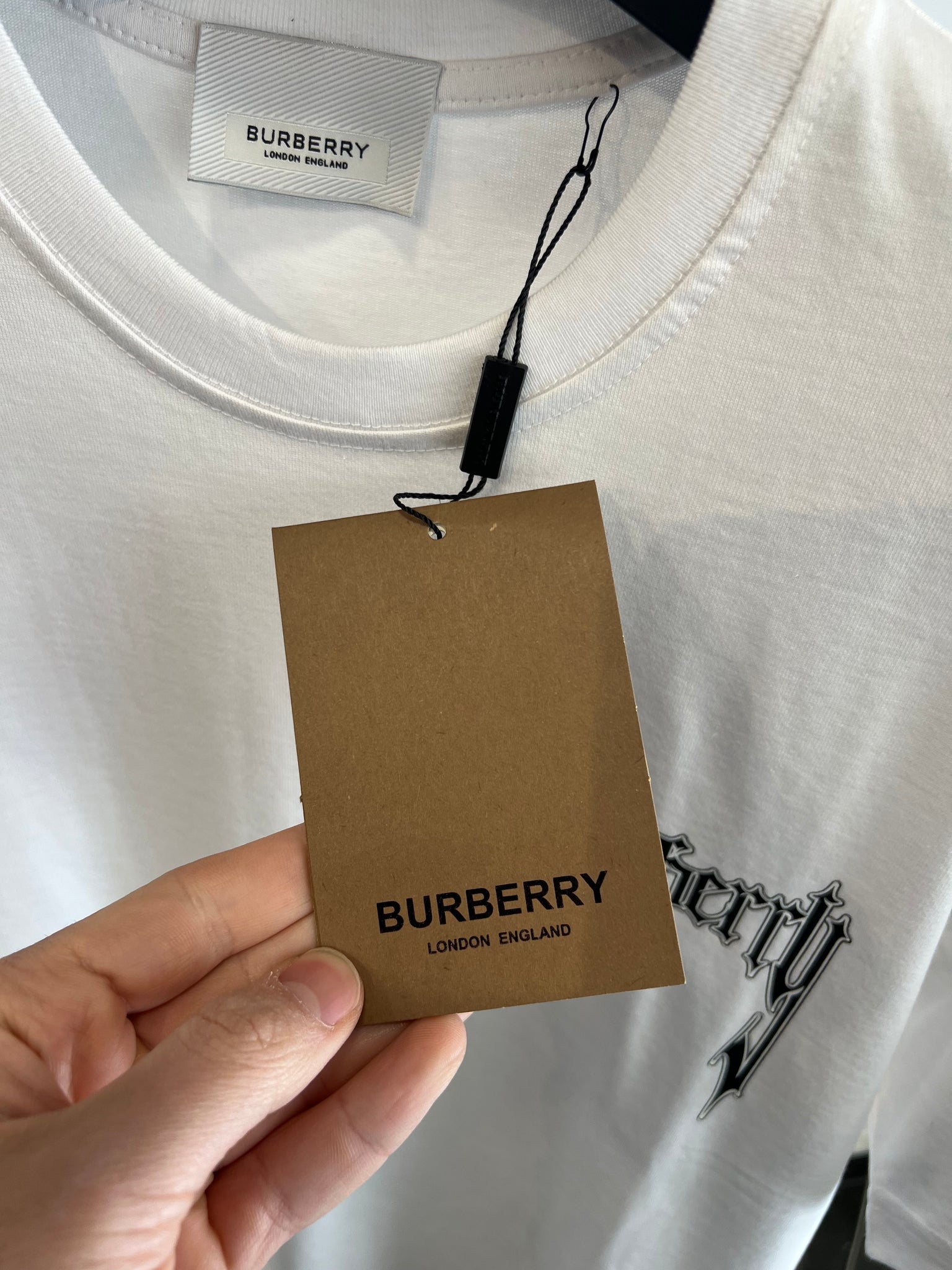 Burberry White/Black Tshirt
