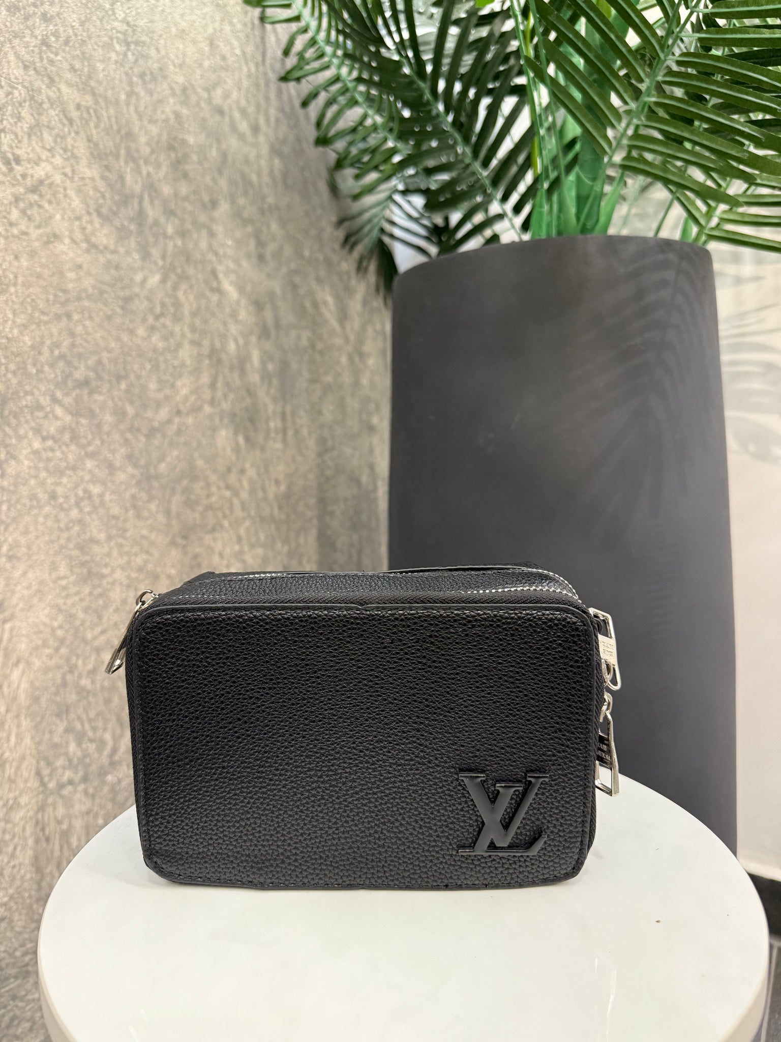 Lv Alpha Black Wearable Wallet