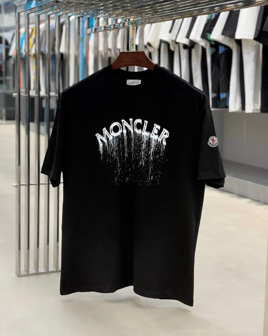 Moncler Black T-shirt