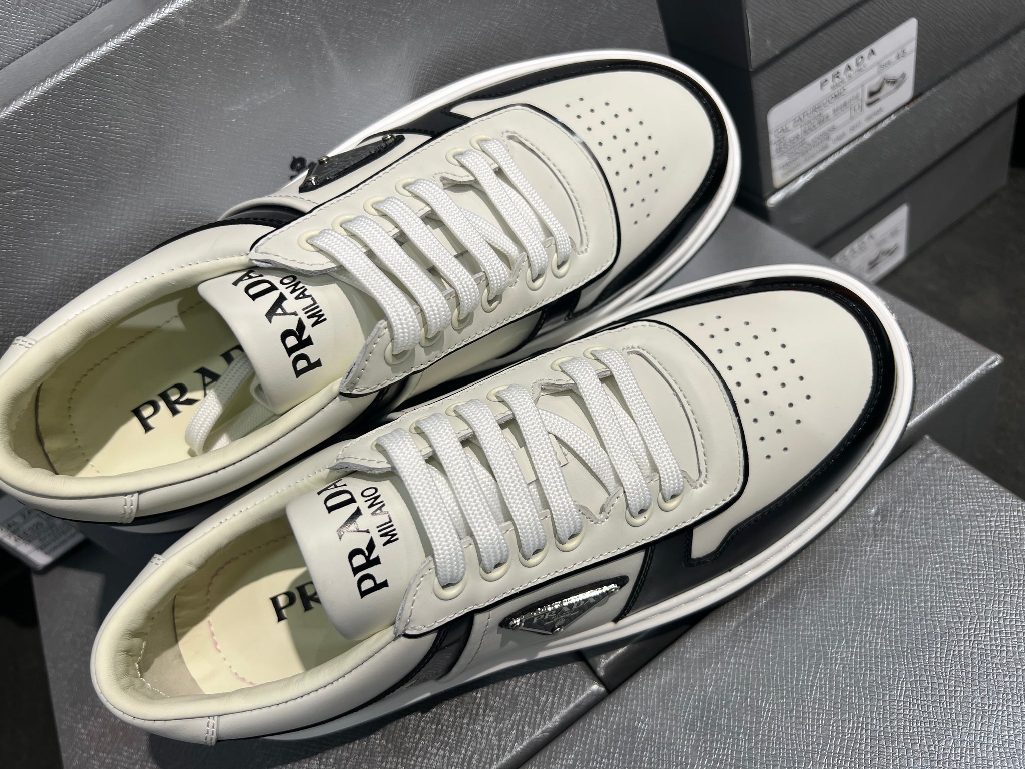 Prada Sneakers White/Black