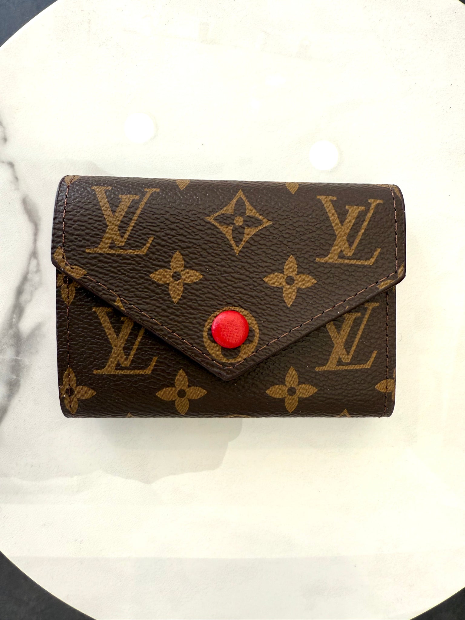 Lv Wallet Victorine Monogram Red