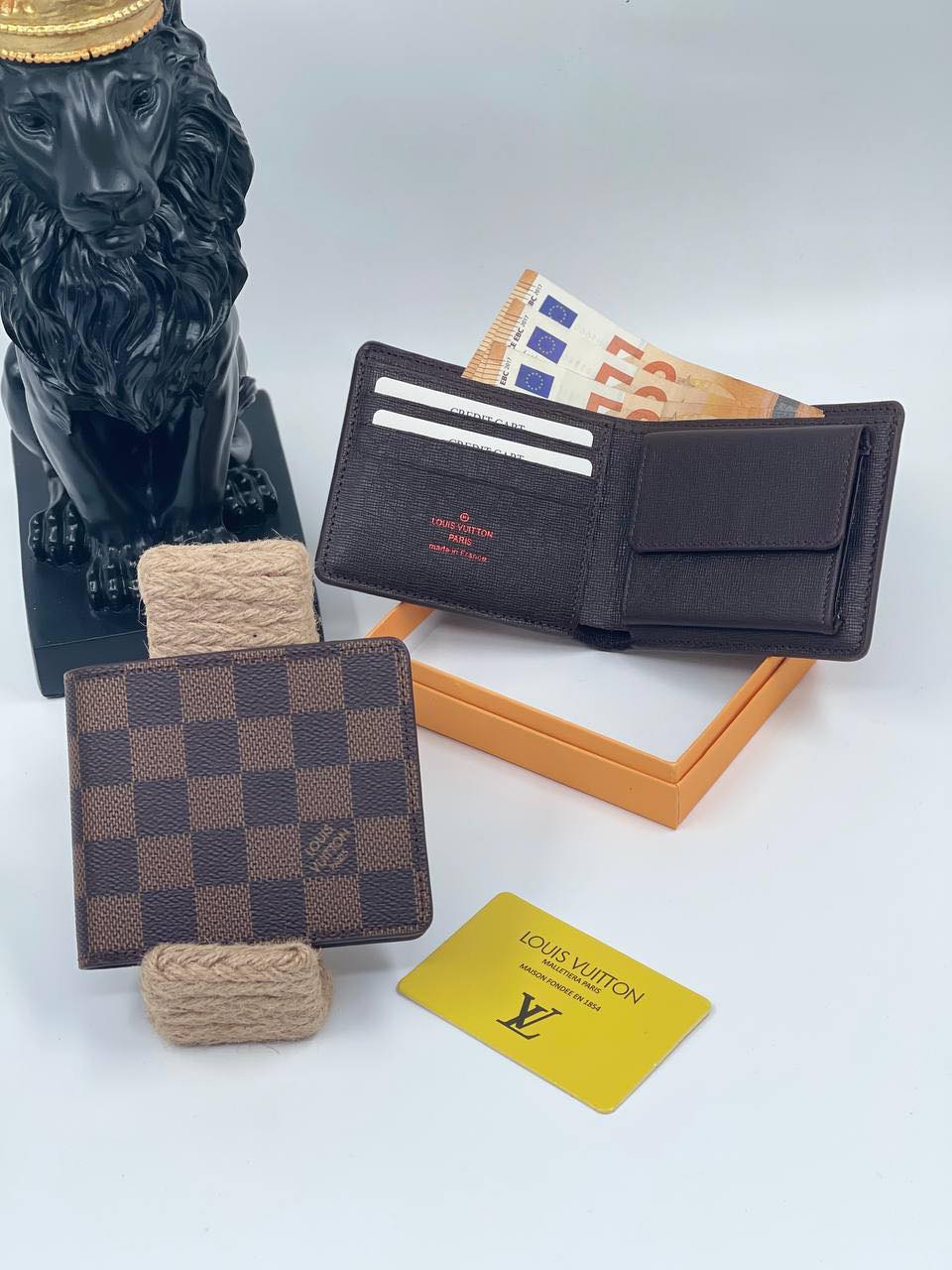 Lv Damier Ebene Classic Wallet